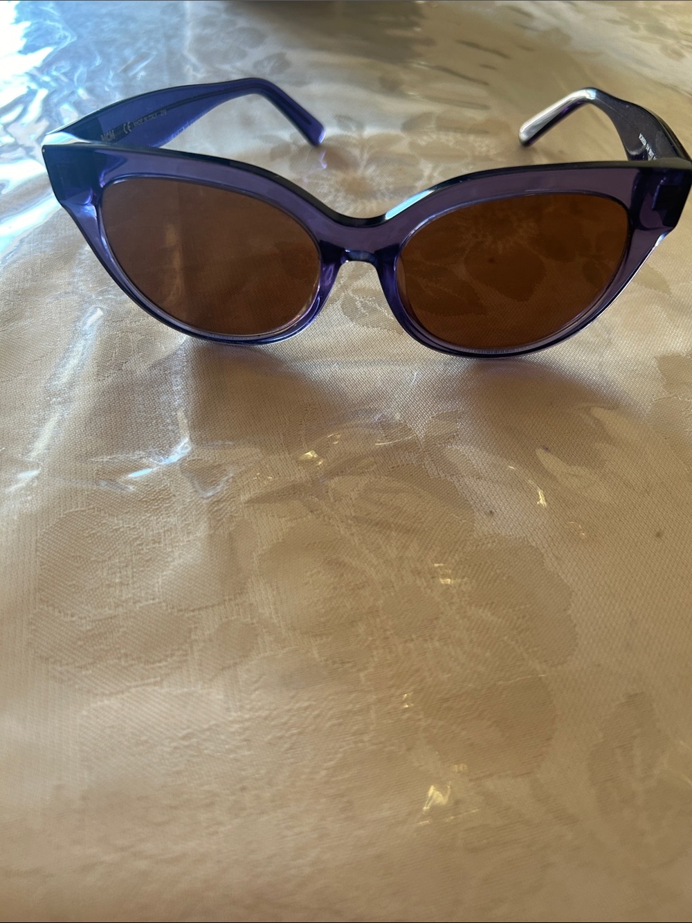 MCM Purple Sunglass Temple Arm with Subtle Logo - Picture 3 of 7